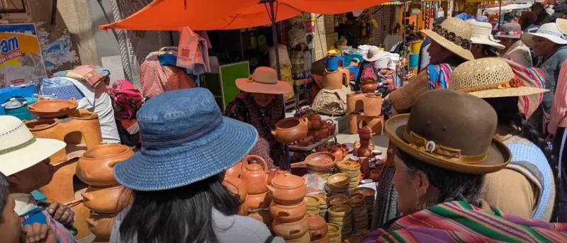 Diputados aprueban la declaratoria de la Feria Anual de Natividad de Viacha como patrimonio cultural